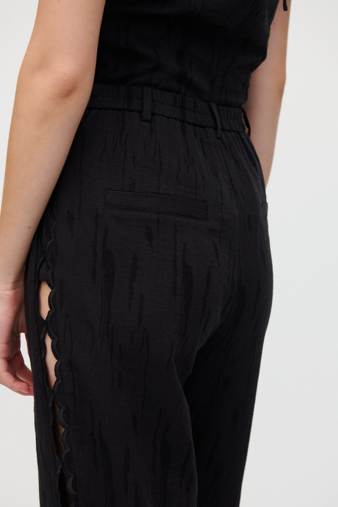 Aura Pants